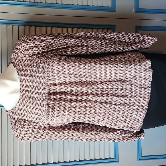 Loft Neutral Geometric Floral Blouse - Picture 2 of 13